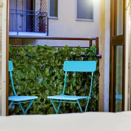 Appartement Ego House Moscova A 10 Minuti Dal Duomo, *