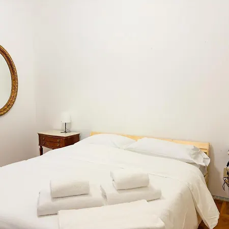 Santa Caterina House شقة ميلان