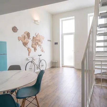 Loft 53 - Design Loft 5 Minutes From The Metro Apartman *
