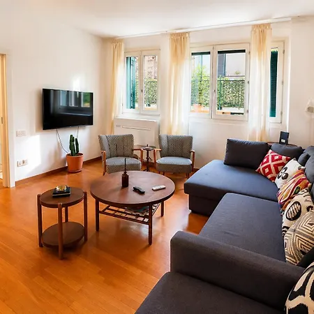 Casa Mia Garibaldi شقة ميلان