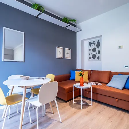 Brera-corso Como, Casa Elegante In Moscova Апартаменты