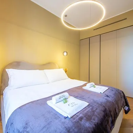 Luxury In The Center 1bedroom With Ac And Balcony *