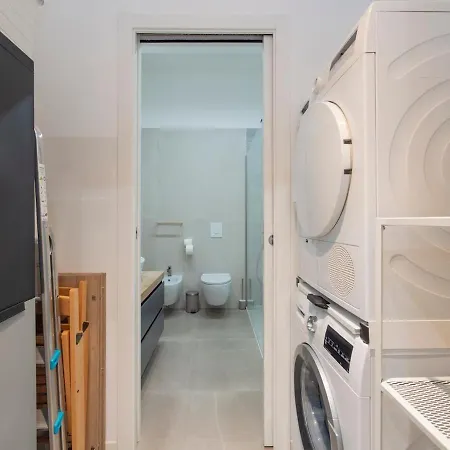 Xenia - 2rooms In Via Ampere 102 * ميلان