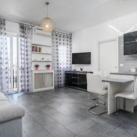 Toscanelli Bright Close To San Raffaele Hospital