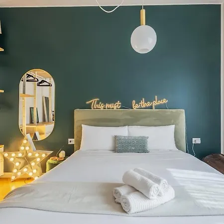 Jungle Hideaway - 2 Min To Metro For Duomo شقة ميلان