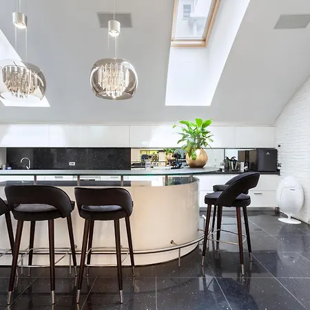 شقة Pool & Billiard - Luxury Loft Di 400mq Con Cinema