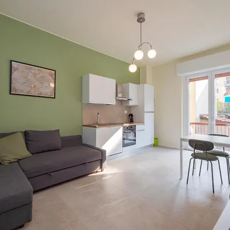 Apartamento Xenia - 3rooms In Via Massimo Gorki Milão