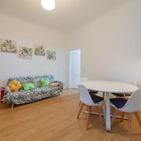 Apartman Xenia - 2 In Pietro Custodi 10