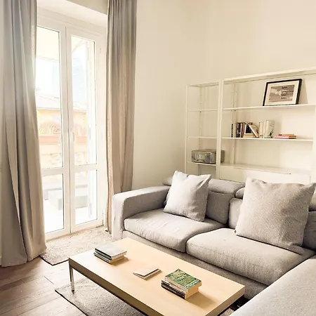 Brera Sun Terrace, Light-filled 4th R Floor Gem شقة ميلان