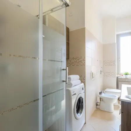 Via Cadibona, 10 - Living * Milan