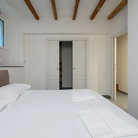 Bilocale Su 2 Livelli - Ripa Di Porta Ticinese