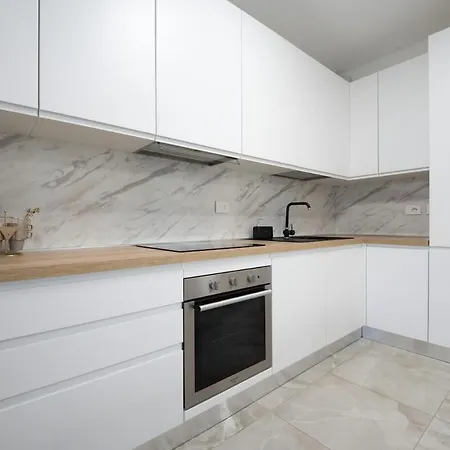 Appartement Design With Private Terrace *