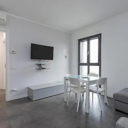 Apartman Xenia - 2 In Via Ampola 5