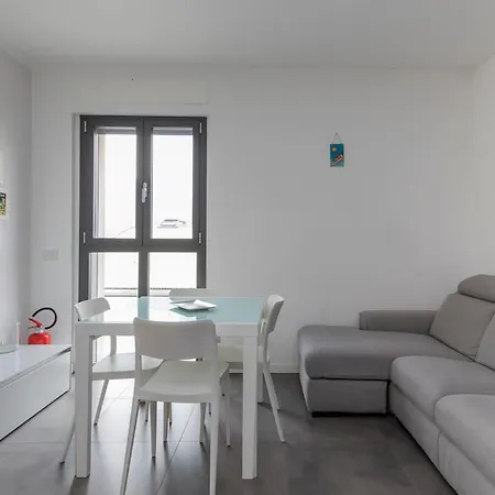 Apartman Xenia - 2 In Via Ampola 5
