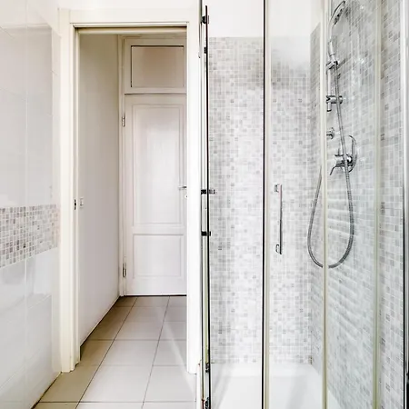 Just Urban - 1-br Flat In Porta Romana - Duomo 6 Min M3 شقة