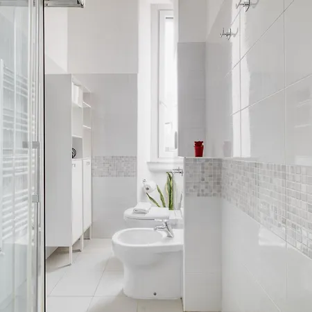 Just Urban - 1-br Flat In Porta Romana - Duomo 6 Min M3 *