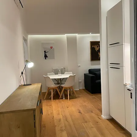 Lovely In Milan, Close To San Siro Stadium ميلان