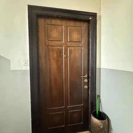 Casa Elena شقة ميلان