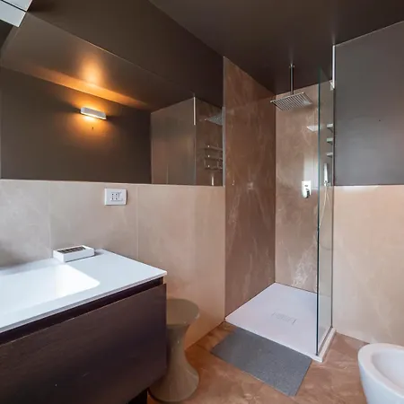 - Luxury Open Space شقة ميلان