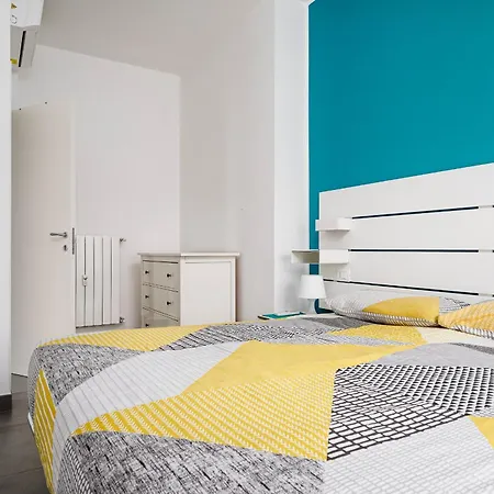 New - 2br - 2 Baths - A-c - M2 Cimiano - Bus 53 شقة ميلان