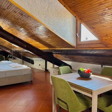 Porta Venezia One Bedroom Loft