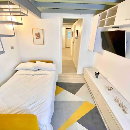 Loft In The Center - Metro - 12 Beds Milano