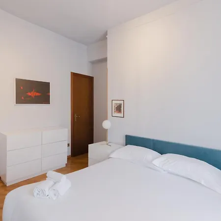 Gohost - Charming And Bright Flat Next To Porta Romana *
