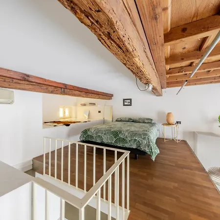 Loft 10 Min Walking Distance To Duomo * Milaan