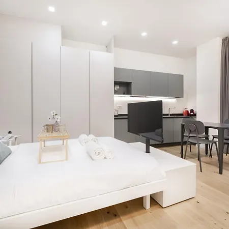 Easylife - - Mora 13 - Navigli Apartament *