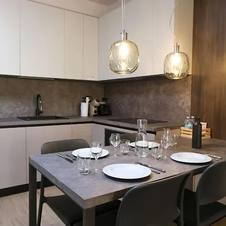 Lägenhet Modern In Near Porta Romana Balcony Milano