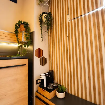 شقة Zona Navigli Design Loft , Proiettore Schermo 80
