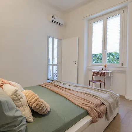 Апартаменты Giardino Milanese -duomo 10 Minuti Metro Милан