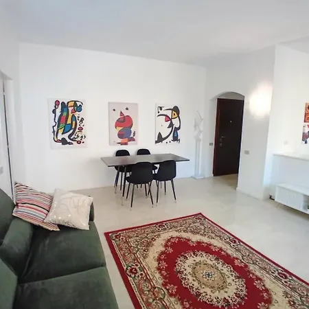 Apartamento Comfortable Porta Venezia