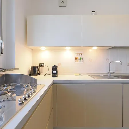 Lägenhet M4 Linate Modern Flat Terrace & Parking *