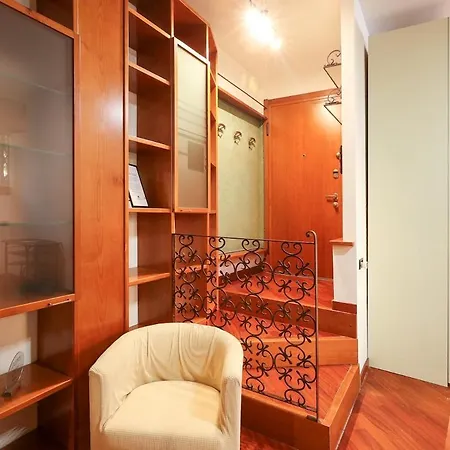 The Urban Nest One-bedroom Near M1 *