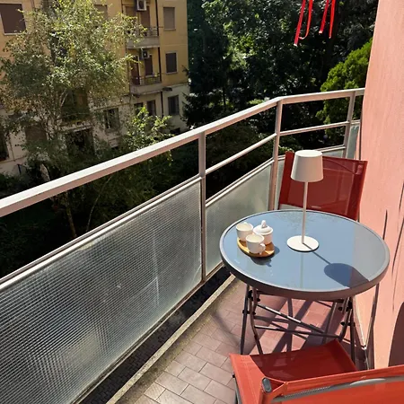 Bocconi Sweet - Balconies - 15 Min From The Center *