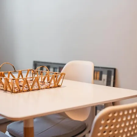 Elegant Designer In The Navigli District Apartamento