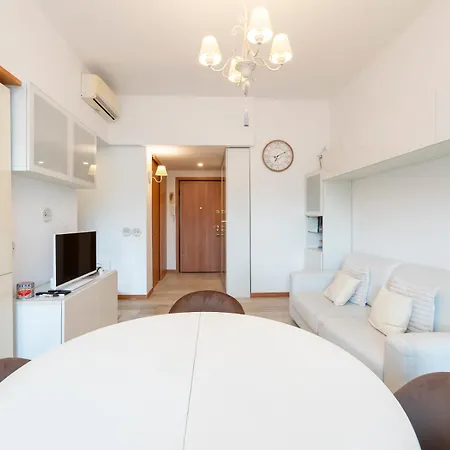 Διαμέρισμα I-host - Stylish 1br Near Duomo & Navigli Μιλάνο