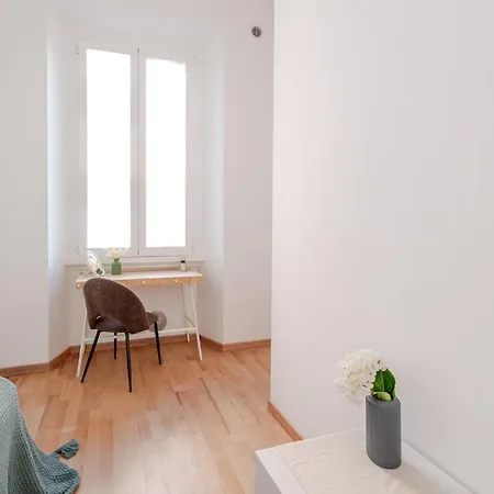 Two-bedroom Arco Flat With Free Parking