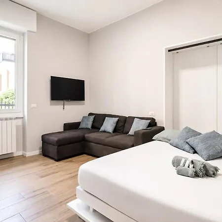 Lägenhet San Siro Area - Modern Near M5 With Wifi Milano