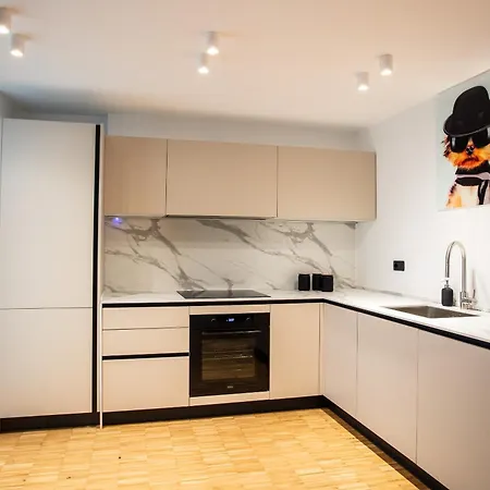 Appartamento Luxury House In Carlo De Angeli 115 Mq Milano
