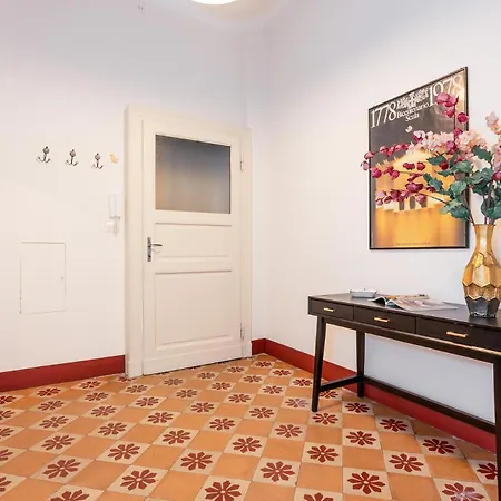 Stylish Flat On The Navigli For 6 Appartamento Milano