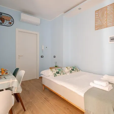Quiet & Modern - Near Metro, 15 Min To Duomo Appartement