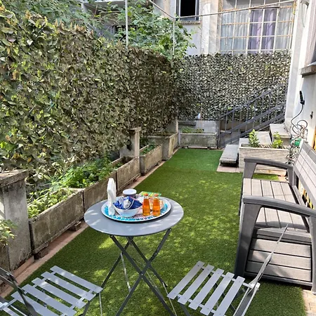 Bilo Con Terrazzo Certosa 34 * ميلان