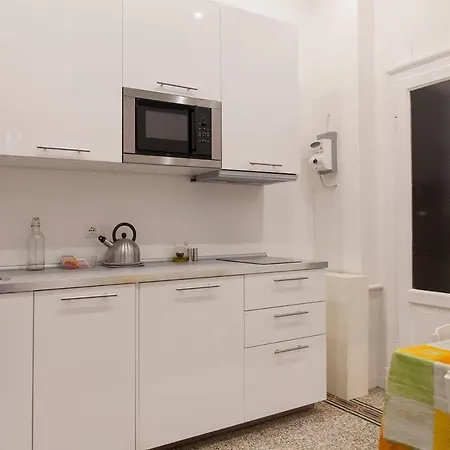 Tre31 Grazioso Monolocale In Centro Apartament Mediolan