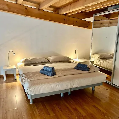 Castelli Loft #9 شقة ميلان