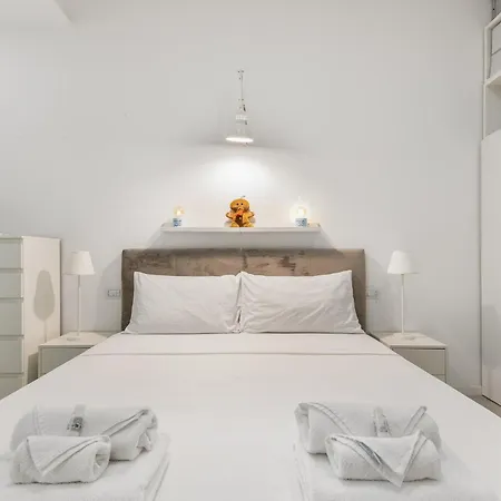 M3 Duomo E Station - Cozy Loft With Wi-fi
