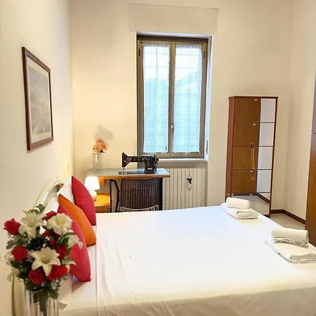 Classic House 15 Minutes From Duomo Appartement