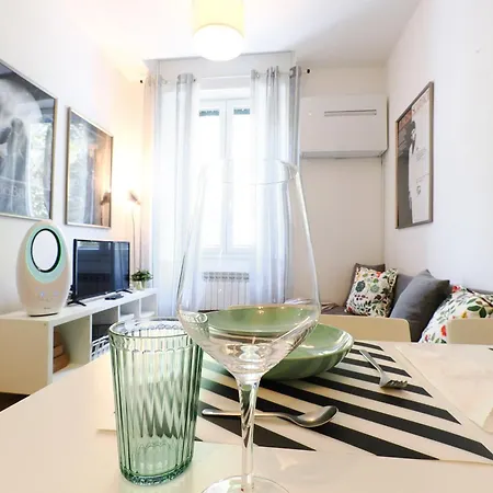 Contempora - Modern 1-bedroom For 4 - Citylife & Fiera شقة *