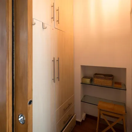 Elegant Navigli View Loft *